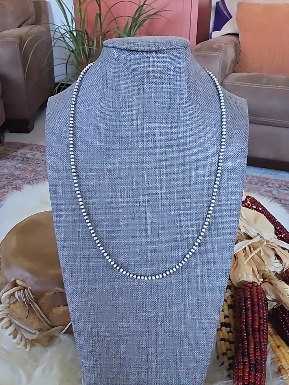 Gorgeous NWT 18